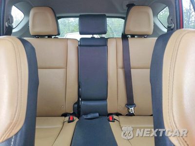 Zdjęcie 10 z 13 samochodu: 2017 TOYOTA RAV4 LIMITED VIN:JTMDFREV6HJ150712 - miniatura