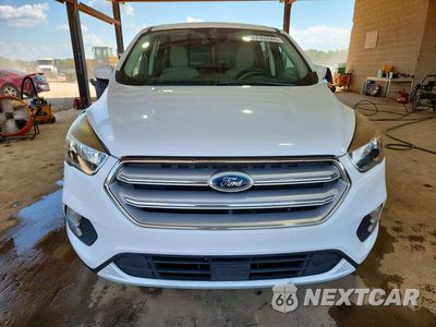 Piąte zdjęcie samochodu w środku: 2019 FORD ESCAPE SE VIN:1FMCU0GD7KUB93832 - miniatura
