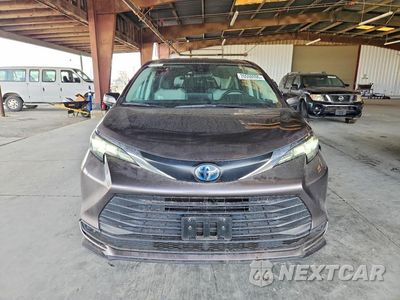 Piąte zdjęcie samochodu w środku: 2022 TOYOTA SIENNA LE VIN:5TDKRKEC1NS118575 - miniatura
