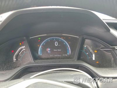 Zdjęcie 9 z 12 samochodu: 2019 HONDA CIVIC LX VIN:2HGFC2F64KH530500 - miniatura