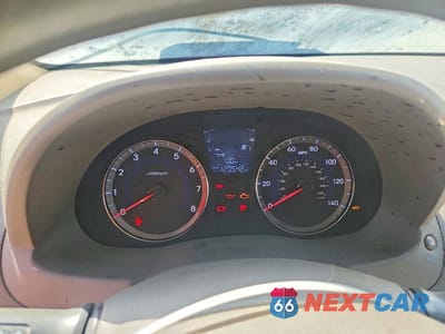 Zdjęcie 9 z 12 samochodu: 2013 HYUNDAI ACCENT GLS VIN:KMHCT4AE8DU312521 - miniatura