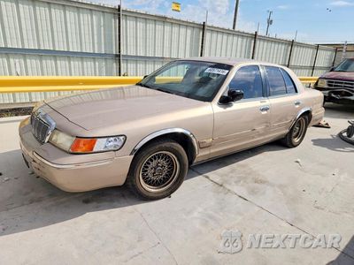 1998 MERCURY GRAND MARQUIS GS 2MEFM74W9WX662447 - główne zdjęcie licytacji z USA - miniatura