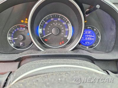 Zdjęcie 9 z 13 samochodu: 2017 HONDA FIT EX VIN:3HGGK5H76HM714278 - miniatura