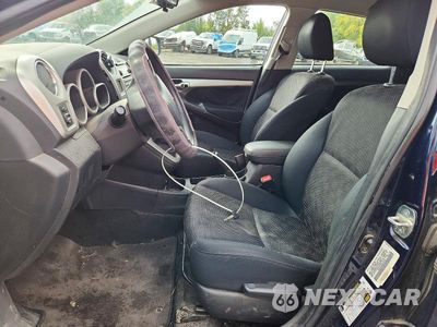 Zdjęcie 7 z 12 samochodu: 2010 PONTIAC VIBE VIN:5Y2SL6E86AZ402748 - miniatura
