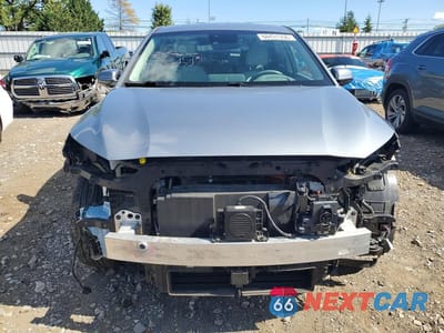 Piąte zdjęcie samochodu w środku: 2019 HYUNDAI KONA ULTIMATE VIN:KM8K53AG0KU031067 - miniatura