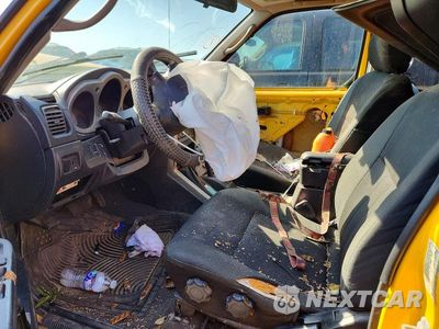 Zdjęcie 7 z 13 samochodu: 2004 NISSAN XTERRA SE S VIN:5N1MD28Y64C645506 - miniatura