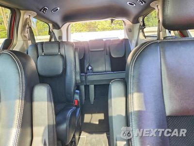 Zdjęcie 10 z 13 samochodu: 2018 DODGE GRAND CARAVAN SXT VIN:2C4RDGCG5JR215555 - miniatura