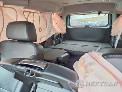 Zdjęcie 10 z 13 samochodu: 2019 CHEVROLET TAHOE K1500 PREMIER VIN:1GNSKCKC2KR234965 - miniatura