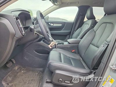 Zdjęcie 7 z 12 samochodu: 2024 VOLVO XC40 PLUS VIN:YV4L12UL8R2280369 - miniatura