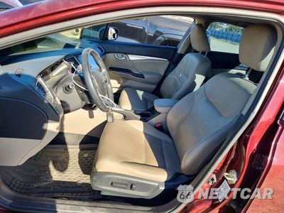 Zdjęcie 7 z 13 samochodu: 2015 HONDA CIVIC EXL VIN:19XFB2F96FE203366 - miniatura