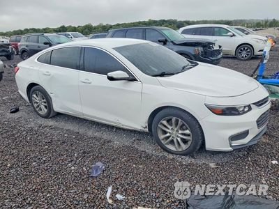 Czwarte zdjęcie samochodu z boku: 2017 CHEVROLET MALIBU LT VIN:1G1ZE5ST7HF147804 - miniatura
