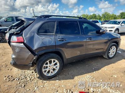 Trzecie zdjęcie samochodu z tyłu: 2019 JEEP CHEROKEE LATITUDE PLUS VIN:1C4PJLLB1KD339419 - miniatura