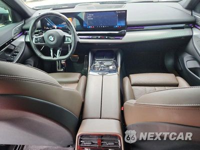 Zdjęcie 8 z 12 samochodu: 2024 BMW 530 I VIN:WBA43FJ00RCP81203 - miniatura