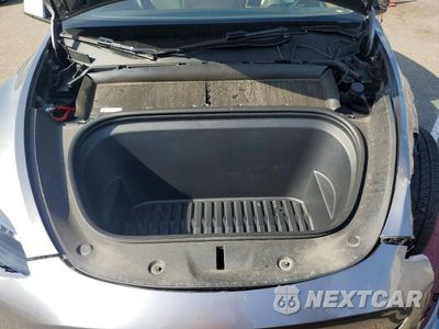 Zdjęcie 11 z 12 samochodu: 2025 TESLA MODEL Y VIN:7SAYGDEDXSF315929 - miniatura