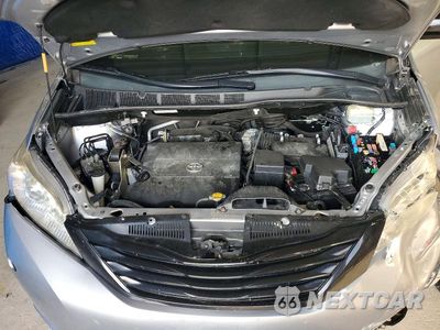 Zdjęcie 12 z 13 samochodu: 2015 TOYOTA SIENNA L 7-PASSENGER VIN:5TDZK3DC4FS543770 - miniatura