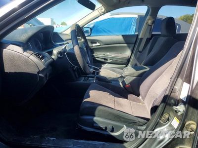 Zdjęcie 7 z 12 samochodu: 2010 HONDA ACCORD LXP VIN:1HGCP2F45AA179597 - miniatura