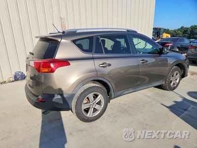 Trzecie zdjęcie samochodu z tyłu: 2015 TOYOTA RAV4 XLE VIN:JTMWFREV7FD071599 - miniatura