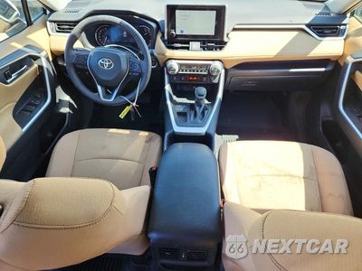 Zdjęcie 8 z 14 samochodu: 2025 TOYOTA RAV4 XLE VIN:2T3W1RFV8SW414642 - miniatura