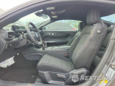 Zdjęcie 7 z 13 samochodu: 2026 FORD MUSTANG VIN:1FA6P8TH3T5104839 - miniatura