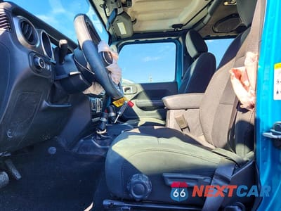 Zdjęcie 7 z 13 samochodu: 2020 JEEP WRANGLER UNLIMITED SPORT VIN:1C4HJXDG2LW110582 - miniatura