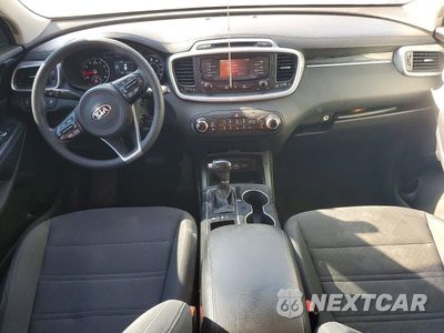 Zdjęcie 8 z 13 samochodu: 2017 KIA SORENTO LX V6 VIN:5XYPGDA58HG325450 - miniatura