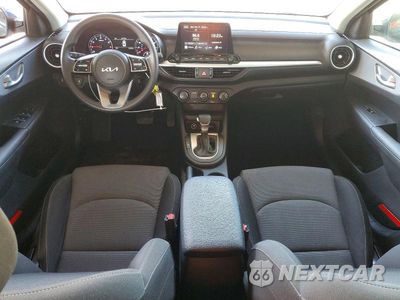 Zdjęcie 8 z 13 samochodu: 2023 KIA FORTE LXS VIN:3KPF24AD8PE565515 - miniatura