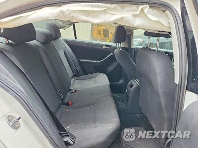 Zdjęcie 10 z 13 samochodu: 2014 VOLKSWAGEN JETTA BASE VIN:3VW1K7AJ7EM371298 - miniatura