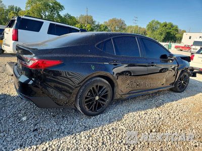 Trzecie zdjęcie samochodu z tyłu: 2025 TOYOTA CAMRY SE VIN:4T1DBADK7SU031413 - miniatura