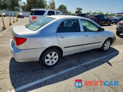 Trzecie zdjęcie samochodu z tyłu: 2007 TOYOTA COROLLA CE VIN:1NXBR32E67Z895162 - miniatura