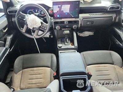Zdjęcie 8 z 12 samochodu: 2024 TOYOTA TACOMA TRD SPORT VIN:3TYKB5FNXRT007345 - miniatura