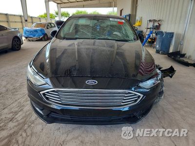 Piąte zdjęcie samochodu w środku: 2018 FORD FUSION S VIN:3FA6P0G74JR276066 - miniatura