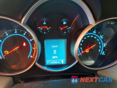 Zdjęcie 9 z 12 samochodu: 2012 CHEVROLET CRUZE LS VIN:1G1PC5SH8C7238267 - miniatura