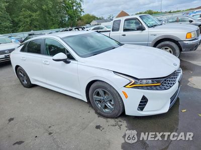 Czwarte zdjęcie samochodu z boku: 2021 KIA K5 LXS VIN:5XXG14J29MG051861 - miniatura