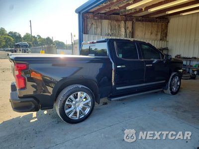 Trzecie zdjęcie samochodu z tyłu: 2023 CHEVROLET SILVERADO K1500 HIGH COUNTRY VIN:2GCUDJED8P1133871 - miniatura