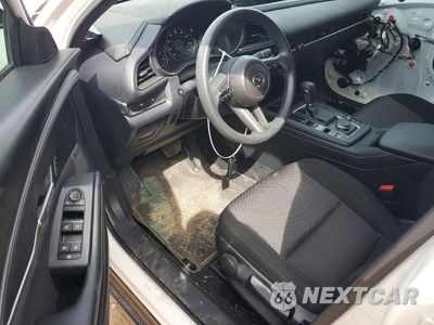 Zdjęcie 8 z 13 samochodu: 2025 MAZDA CX-30 VIN:3MVDMBAM3SM818193 - miniatura