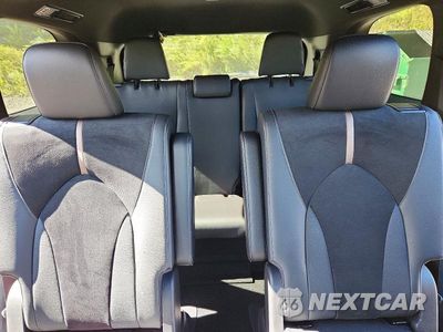 Zdjęcie 10 z 14 samochodu: 2025 TOYOTA GRAND HIGHLANDER HYBRID MAX LIMITED VIN:5TDADAB57SS024979 - miniatura
