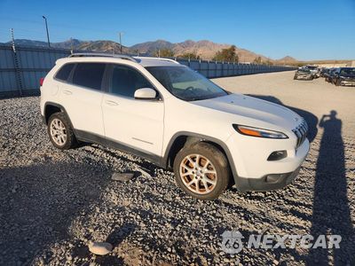 Czwarte zdjęcie samochodu z boku: 2017 JEEP CHEROKEE LATITUDE VIN:1C4PJMCS2HW531550 - miniatura