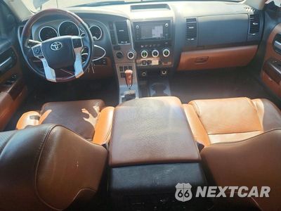 Zdjęcie 8 z 12 samochodu: 2016 TOYOTA SEQUOIA PLATINUM VIN:5TDDY5G11GS147053 - miniatura