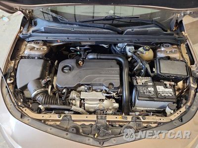 Zdjęcie 11 z 12 samochodu: 2018 CHEVROLET MALIBU LT VIN:1G1ZD5ST0JF243105 - miniatura