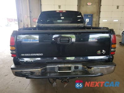 Zdjęcie 6 z 13 samochodu: 2006 CHEVROLET SILVERADO K1500 VIN:2GCEK13N761184136 - miniatura
