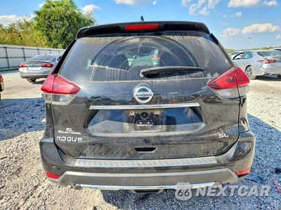 Zdjęcie 6 z 14 samochodu: 2017 NISSAN ROGUE SL VIN:5N1AT2MT2HC797742 - miniatura