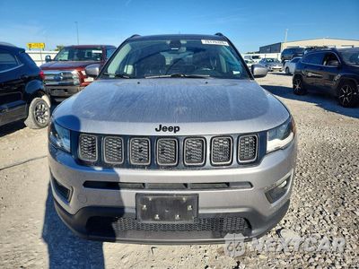 Piąte zdjęcie samochodu w środku: 2019 JEEP COMPASS LIMITED VIN:3C4NJDCBXKT675500 - miniatura