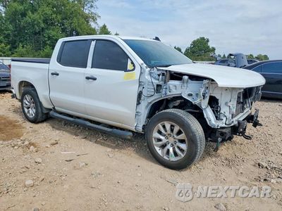 Czwarte zdjęcie samochodu z boku: 2022 CHEVROLET SILVERADO LTD C1500 CUSTOM VIN:3GCPWBEK5NG191694 - miniatura