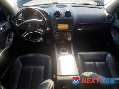 Zdjęcie 8 z 13 samochodu: 2009 MERCEDES-BENZ GL 550 4MATIC VIN:4JGBF86E79A520109 - miniatura