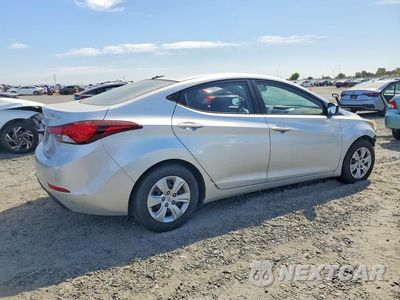 Trzecie zdjęcie samochodu z tyłu: 2016 HYUNDAI ELANTRA SE VIN:5NPDH4AE4GH663659 - miniatura