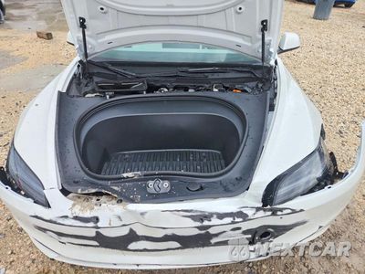 Zdjęcie 11 z 12 samochodu: 2026 TESLA MODEL 3 VIN:5YJ3E1EA1TF181198 - miniatura