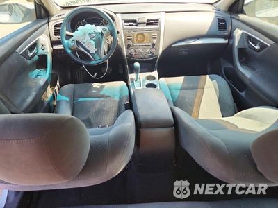 Zdjęcie 8 z 12 samochodu: 2015 NISSAN ALTIMA 2.5 S VIN:1N4AL3AP6FC174256 - miniatura