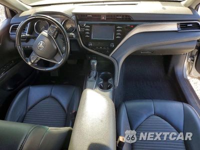 Zdjęcie 8 z 12 samochodu: 2001 TOYOTA CAMRY VIN:4T1B11HK4KU188191 - miniatura