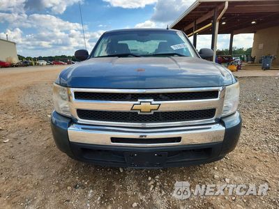Piąte zdjęcie samochodu w środku: 2011 CHEVROLET SILVERADO C1500 LS VIN:1GCRCREA1BZ440845 - miniatura
