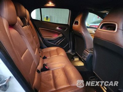Zdjęcie 11 z 13 samochodu: 2016 MERCEDES-BENZ GLA 250 VIN:WDCTG4EB7GJ212922 - miniatura